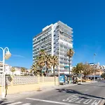 Sunny Seaside Apartamento *