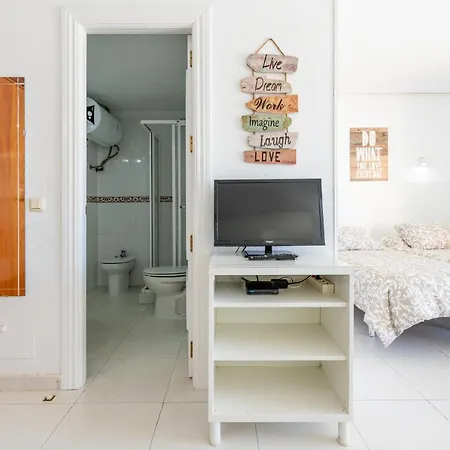 Sunny Seaside Appartement *